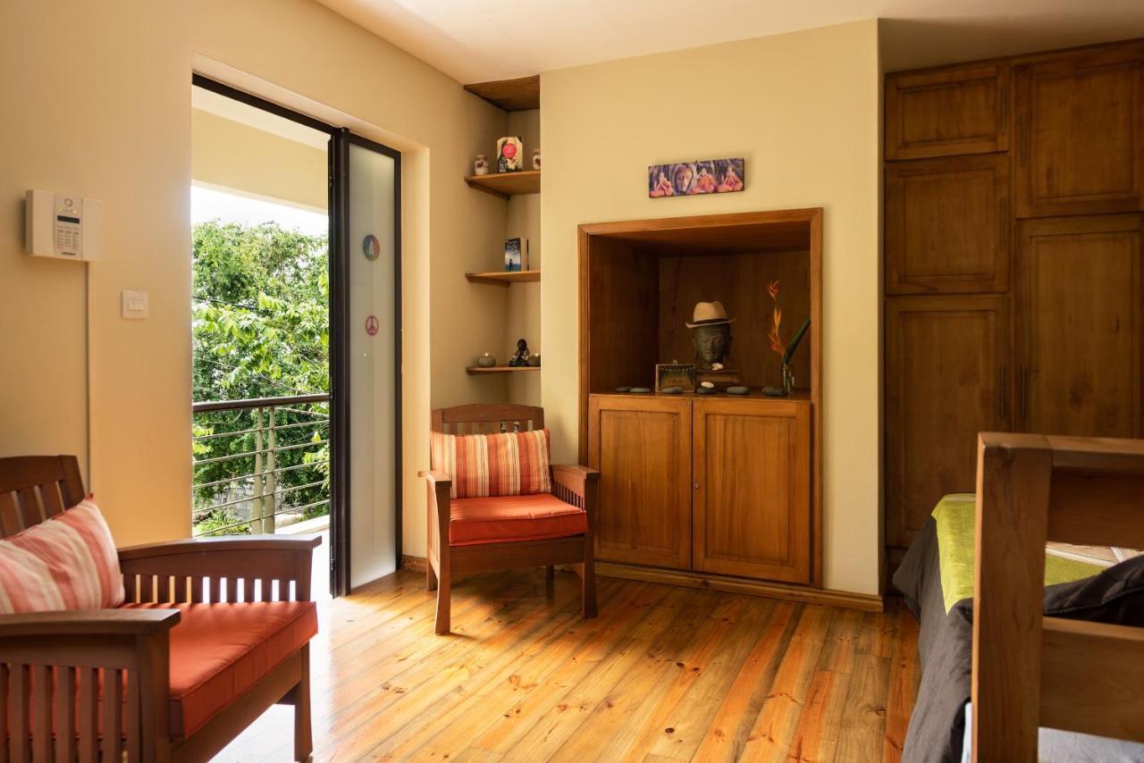Happy Days Guest House Le Morne Luaran gambar