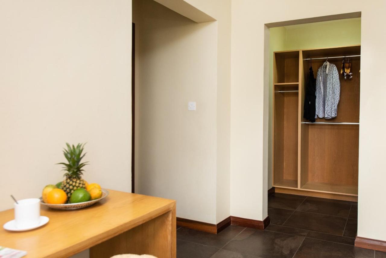 Happy Days Guest House Le Morne Luaran gambar