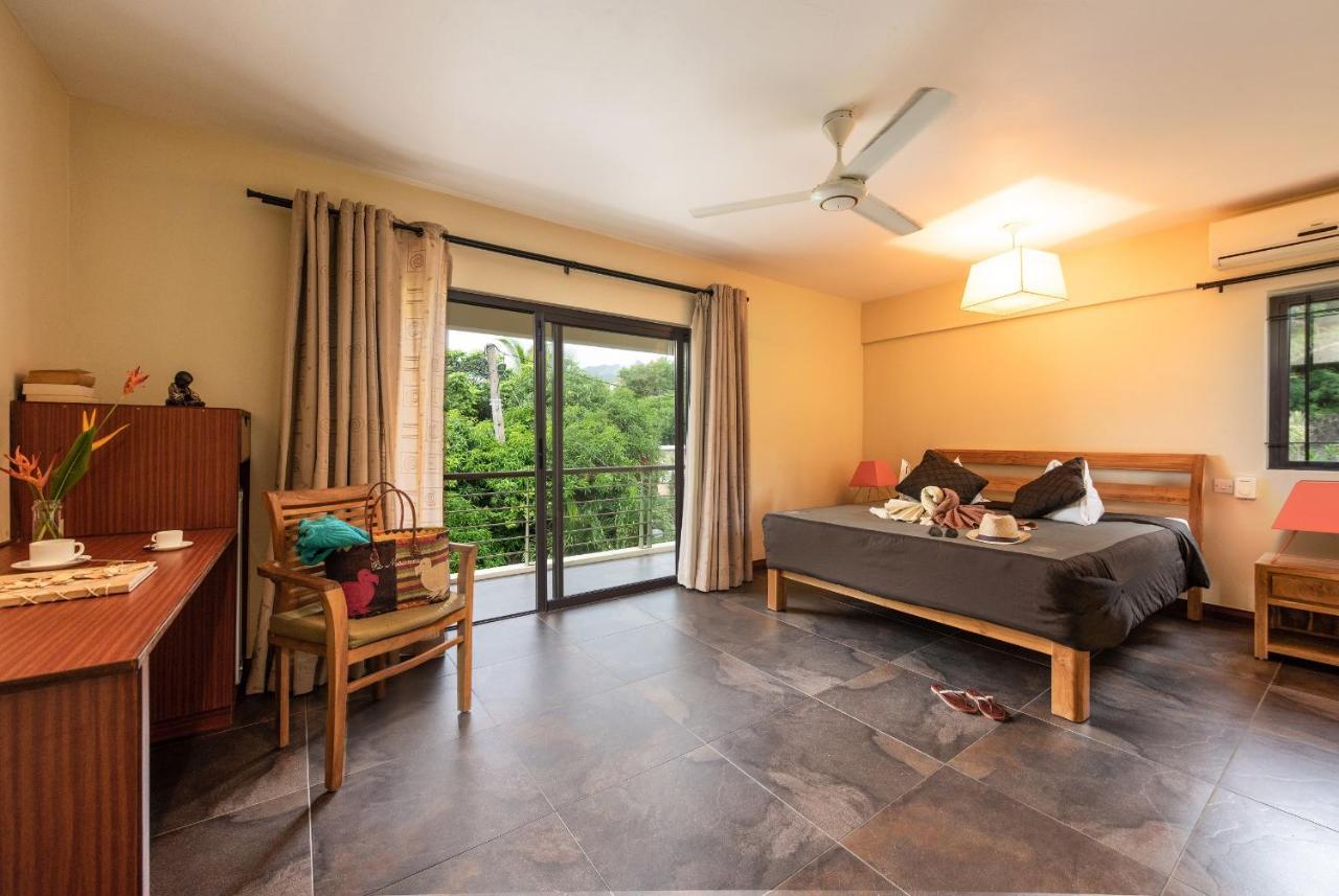 Happy Days Guest House Le Morne Luaran gambar