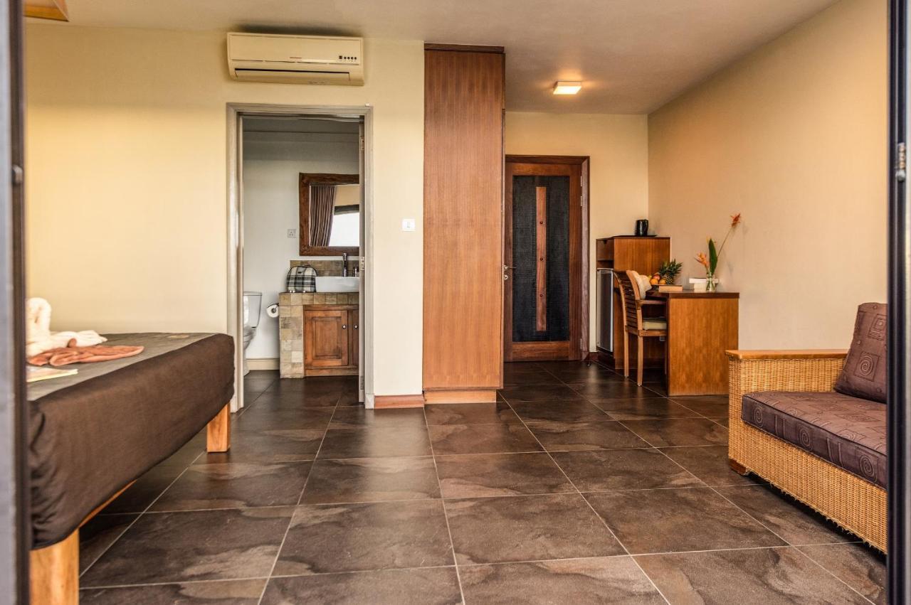 Happy Days Guest House Le Morne Luaran gambar