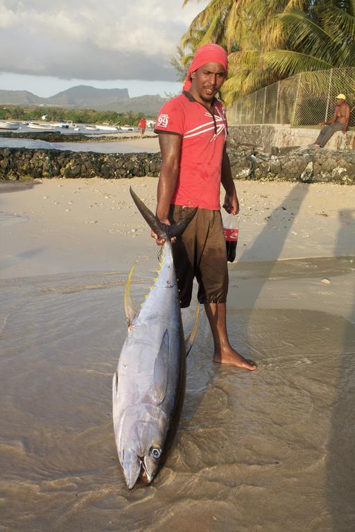 Happy Days Guest House Le Morne Luaran gambar