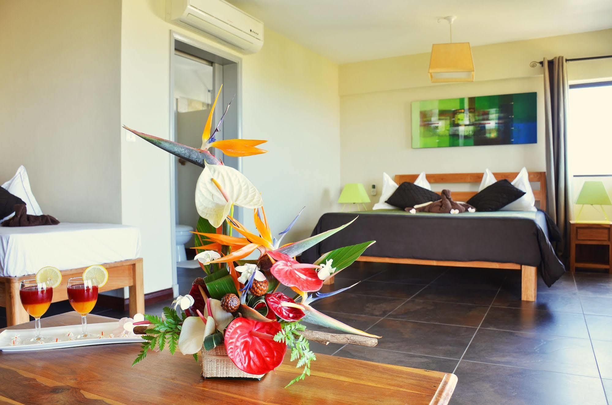 Happy Days Guest House Le Morne Luaran gambar